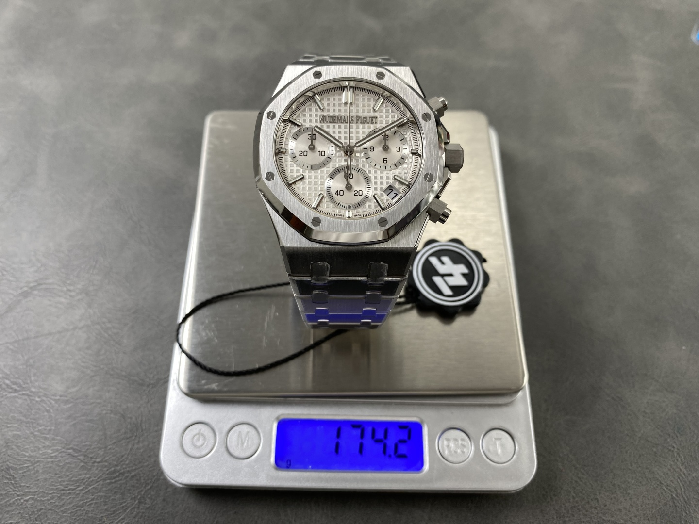 Audemars Piguet Royal Oak 26240ST Stainless steel Stainless-steel bracelet 41 mm Chronograph Configuration E8FB2D 1:1 Superclone - Image 8