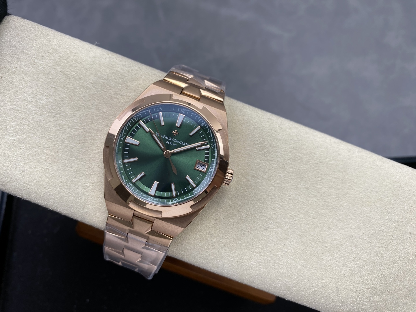 Vacheron Constantin Overseas 4500V Stainless steel Rose Stainless-steel bracelet K1 Factory Configuration 4A76A5 1:1 Superclone - Image 2