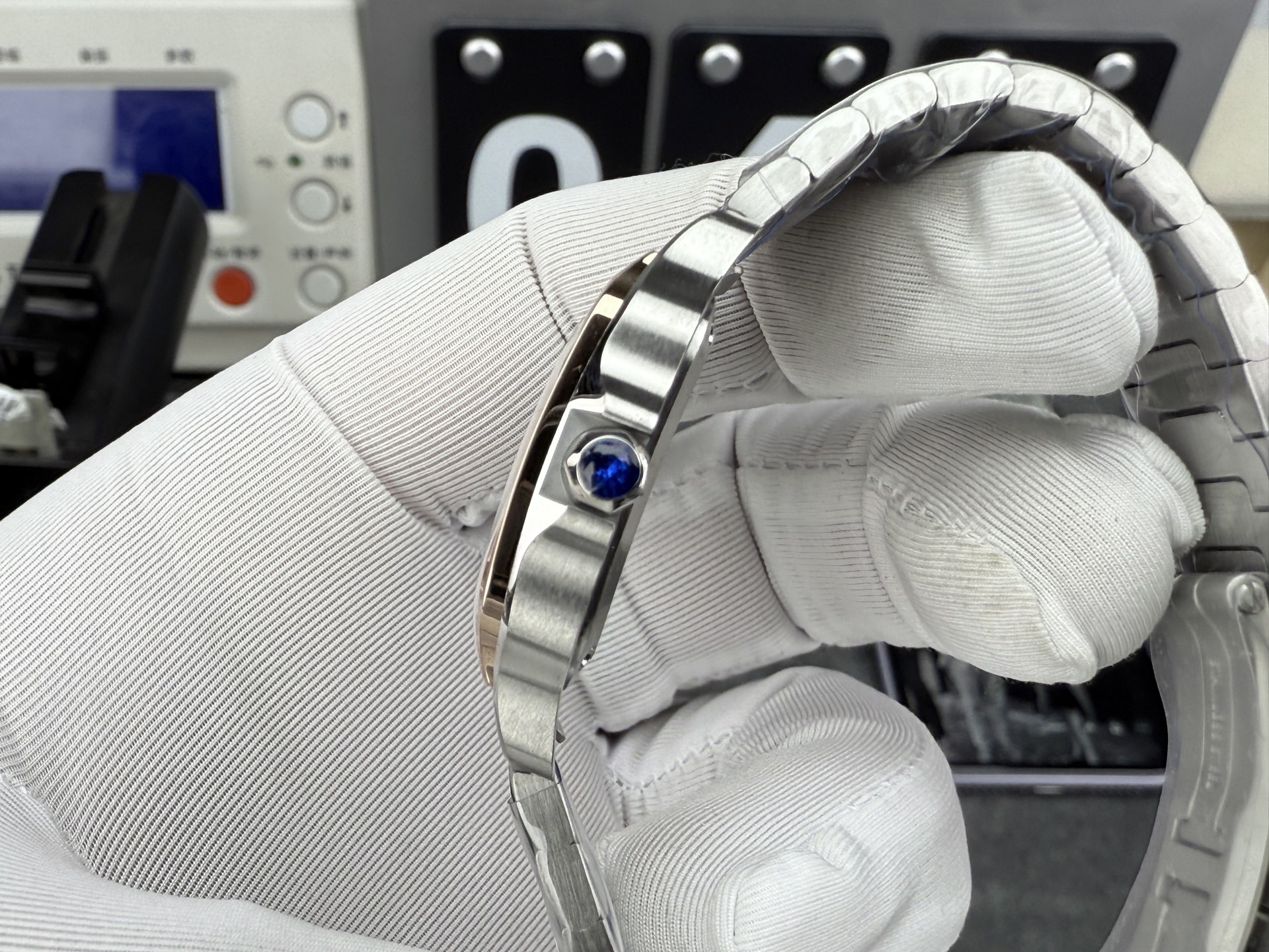 Cartier Santos 27 mm AF Factory Configuration 4DC8A4 1:1 Superclone - Image 4