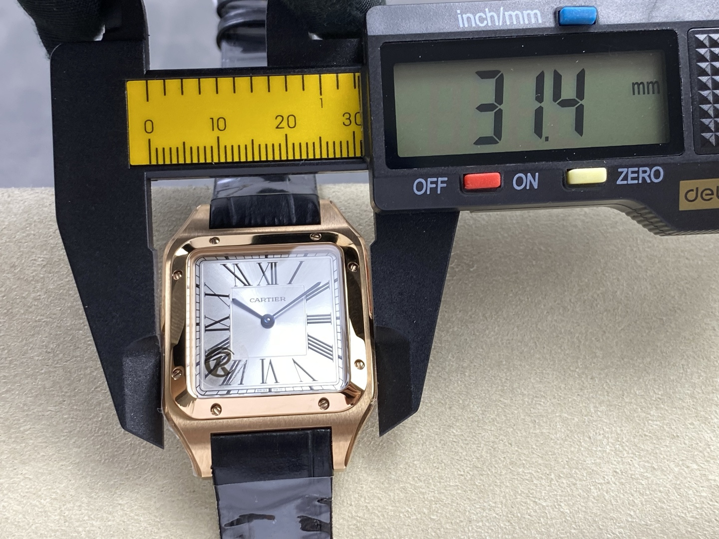 Cartier Santos-Dumont watch large model WGSA0116 1:1 Superclone - Image 10
