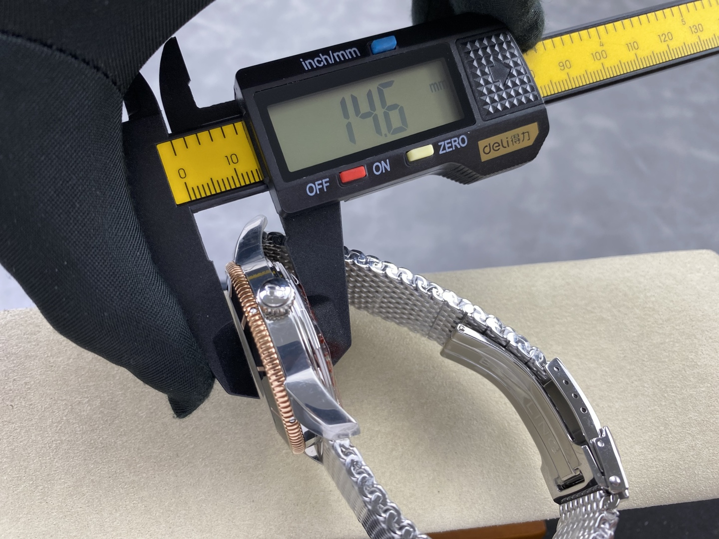Breitling Superocean Heritage Rubber strap 42 mm GF Factory Configuration 5942F3 1:1 Superclone - Image 11