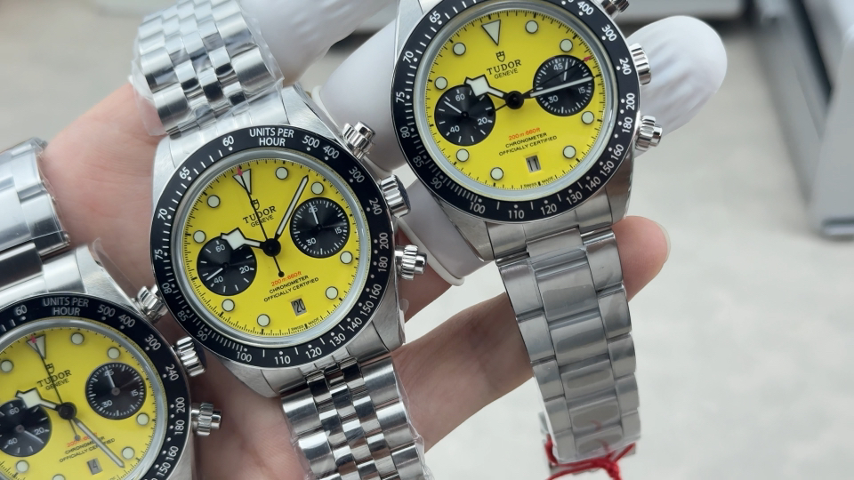 Tudor Black Bay Stainless steel Yellow dial Stainless-steel bracelet 39 mm Configuration 770763 1:1 Superclone
