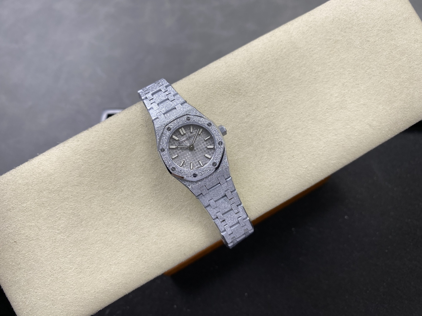 Audemars Piguet Royal Oak TW Factory Configuration D8B75C 1:1 Superclone - Image 3
