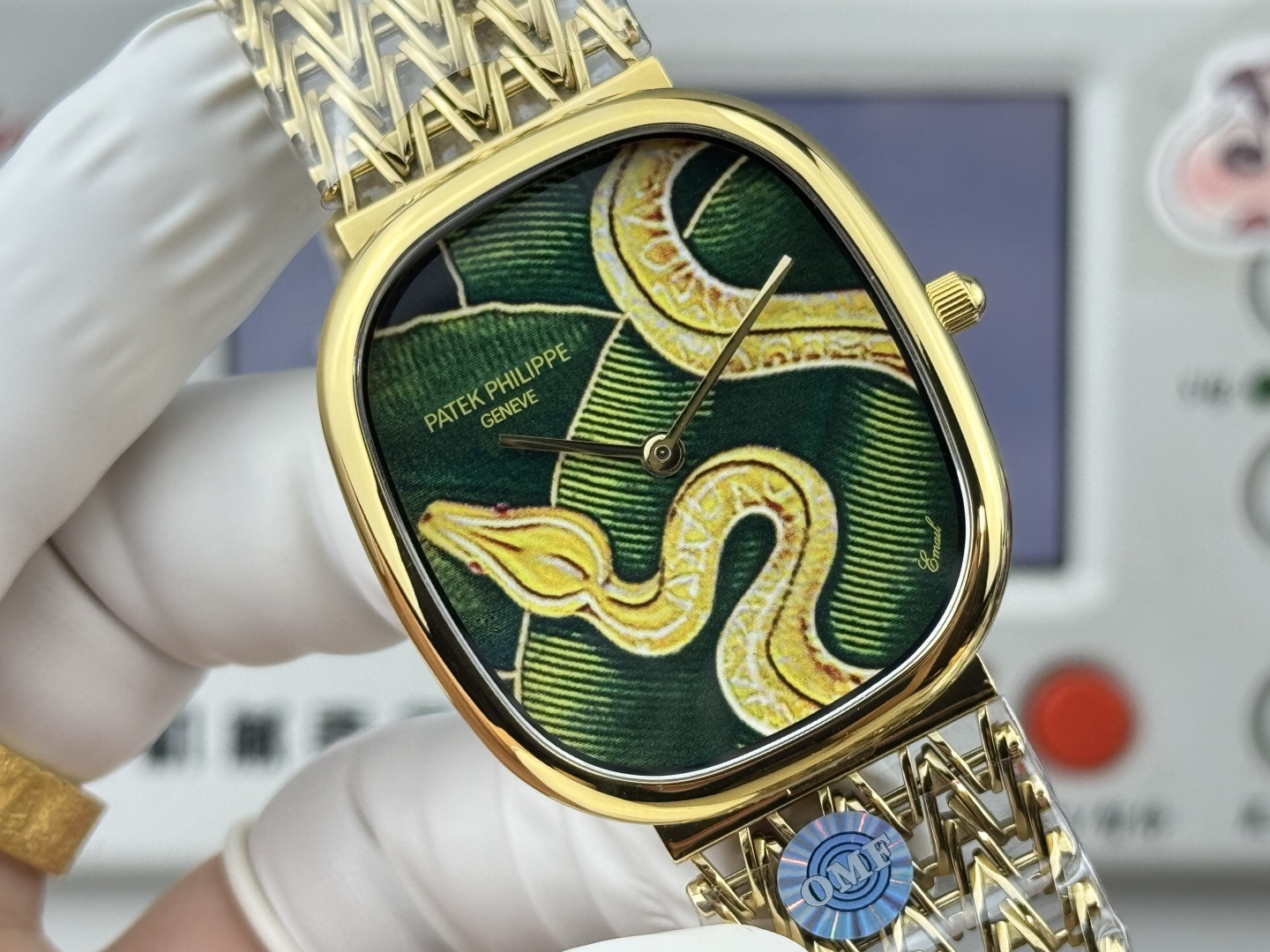 Patek Philippe Golden Ellipse 5738/50J-011 Yellow-Crested Cockatoo 1:1 Superclone - Image 9