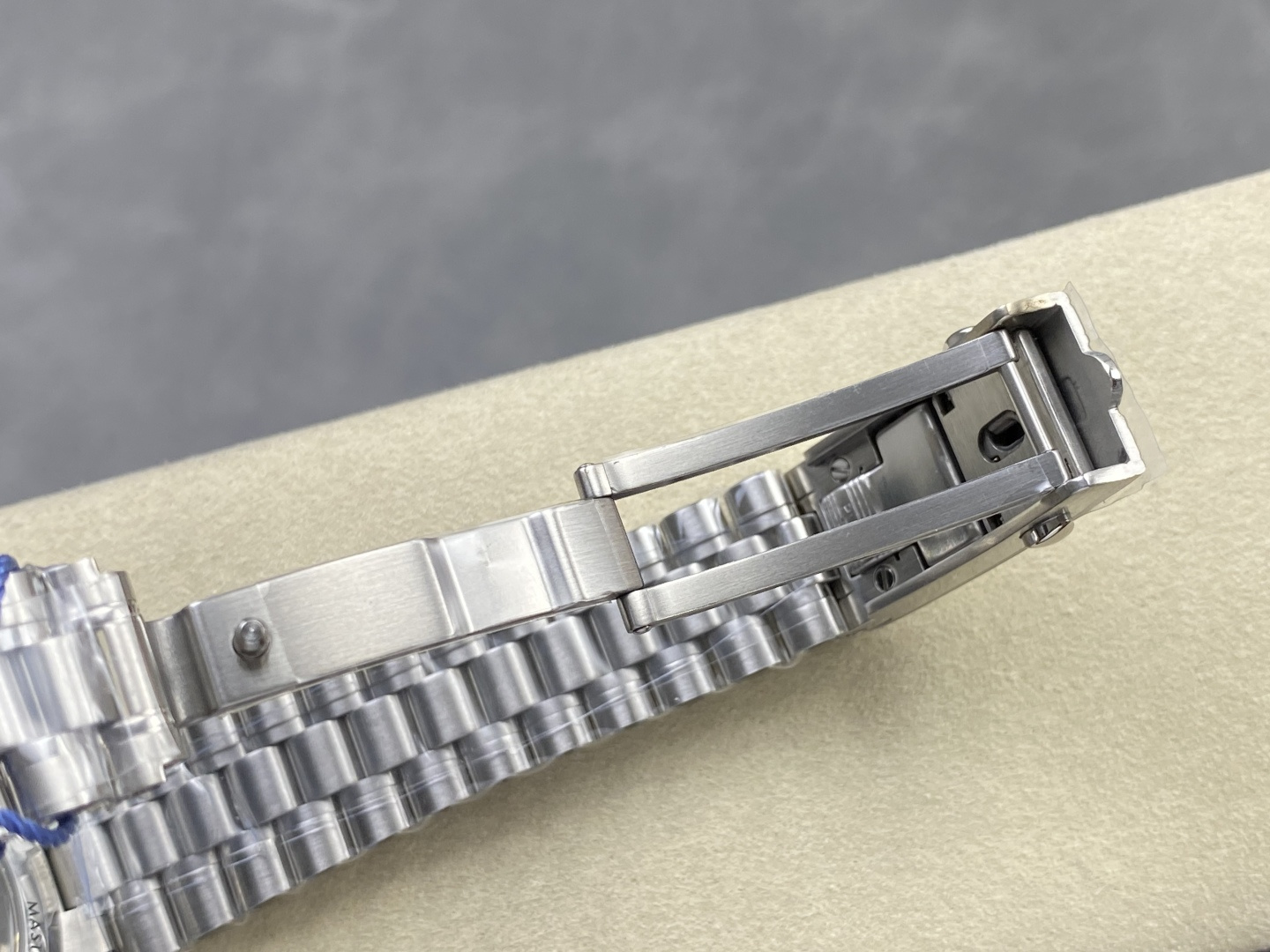 Omega Speedmaster Moonwatch 310.30.42.50.01.002 1:1 Superclone - Image 3