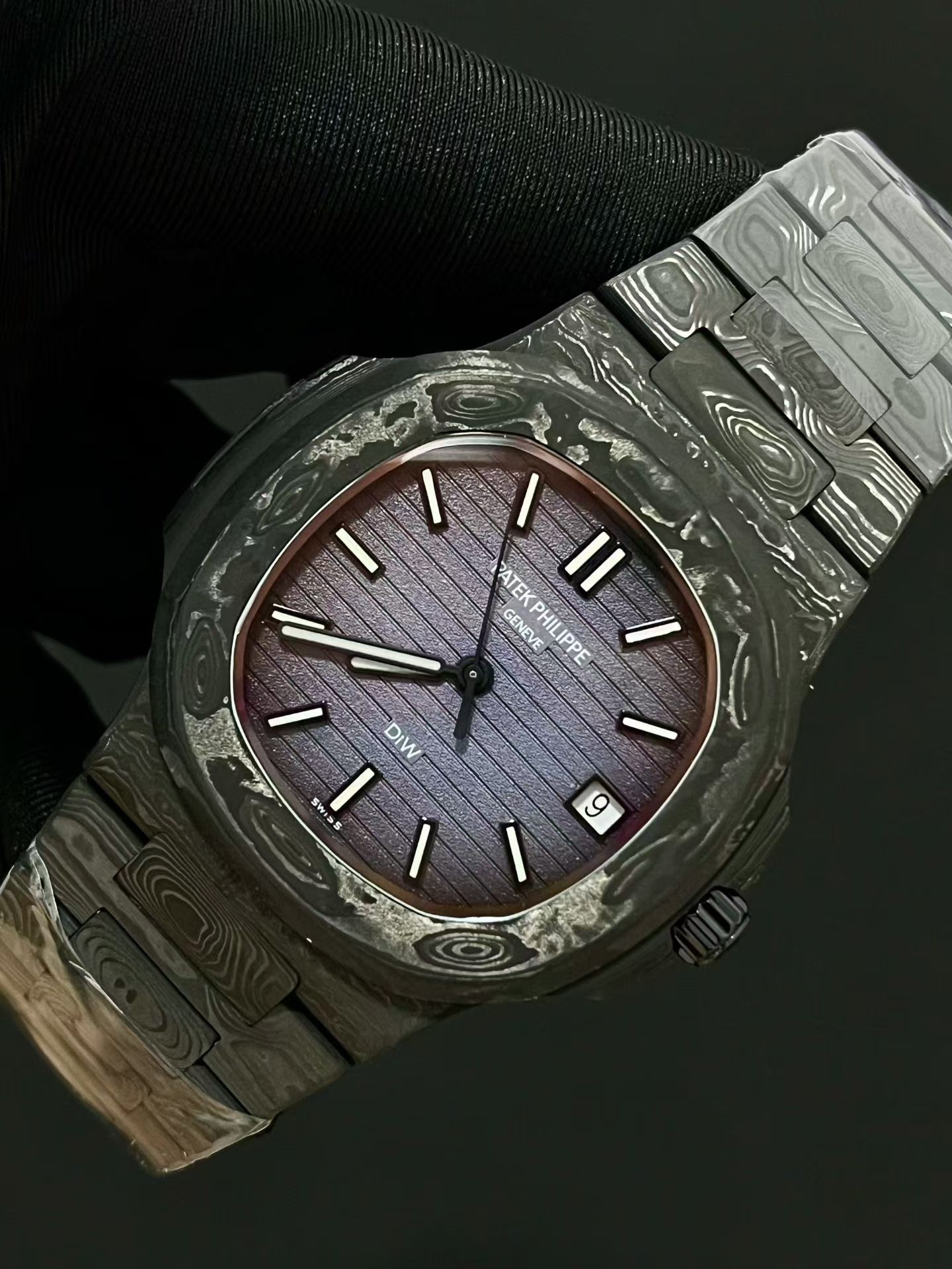 Patek Philippe Nautilus 5711 Configuration B58906 1:1 Superclone - Image 4
