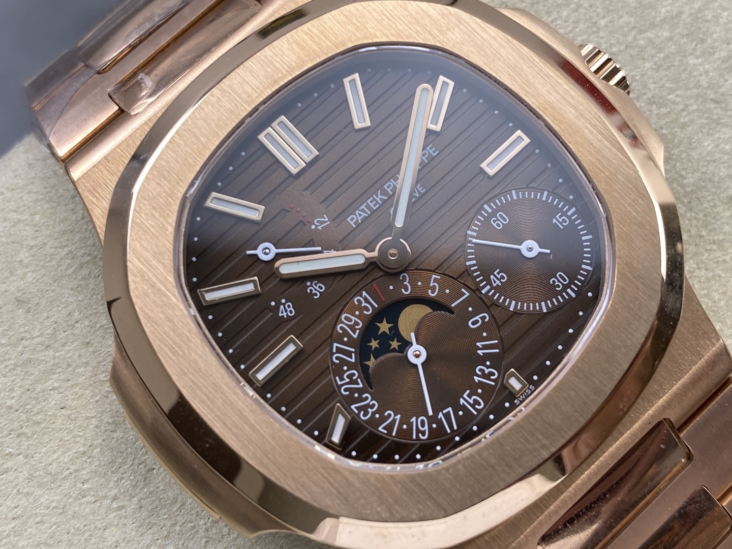 Patek Philippe Nautilus 5712R 1:1 Superclone - Image 29