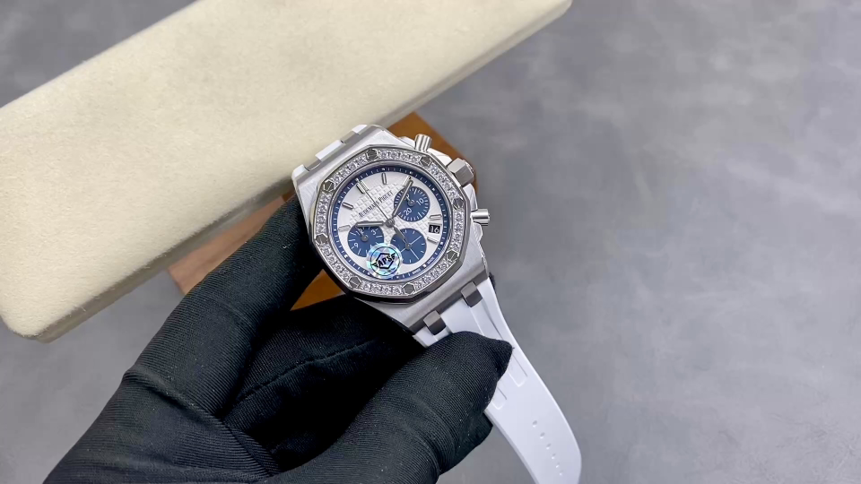 Audemars Piguet Royal Oak Offshore 26231 37 mm APS Factory Configuration D11075 1:1 Superclone
