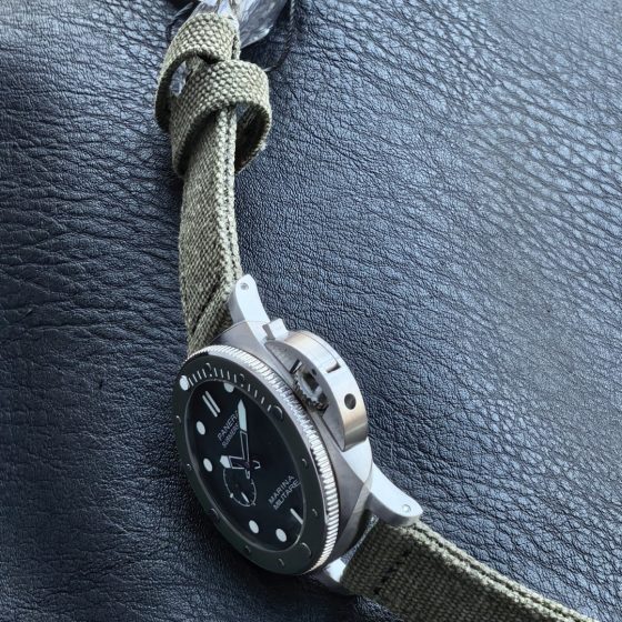 Panerai Submersible PAM1697 Stainless steel 1:1 Superclone