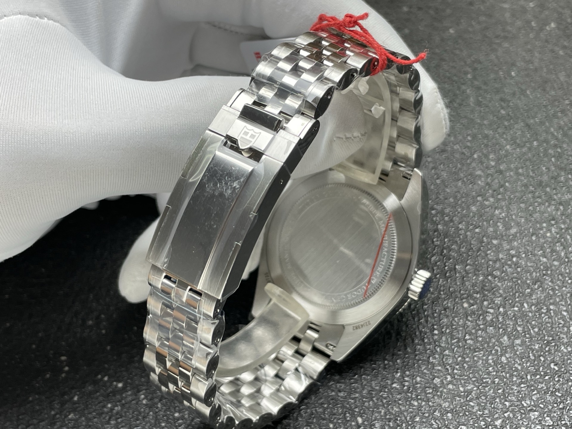 Tudor Black Bay Stainless steel Black dial Stainless-steel bracelet 39 mm GMT / dual time Configuration 2BEAB9 1:1 Superclone - Image 7