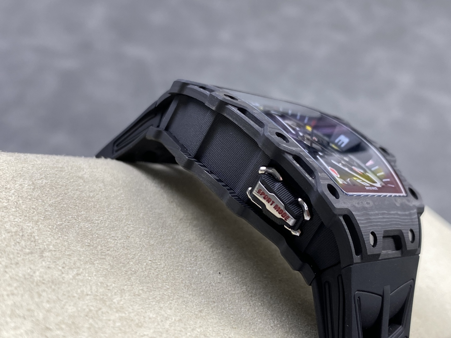 Richard Mille RM 035 RM35 Carbon composite 43.15 x 49.95 mm Skeleton / openworked CLEAN Factory Configuration 2B0F7B 1:1 Superclone - Image 4