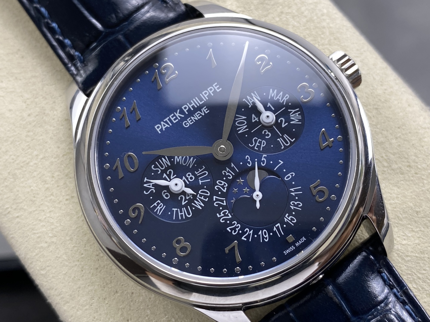 Patek Philippe Grand Complications Leather strap 39 mm Moon phase Automatic 3K Factory Configuration 3639D6 1:1 Superclone - Image 14
