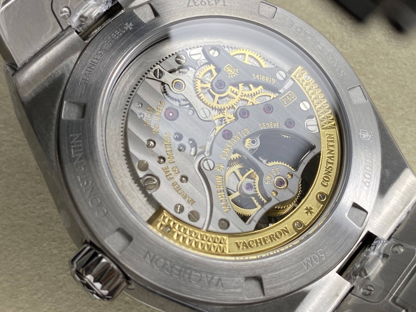 Vacheron Constantin Overseas Stainless steel Blue 42.5X13.5 mm Tourbillon Configuration B40662 1:1 Superclone - Image 11