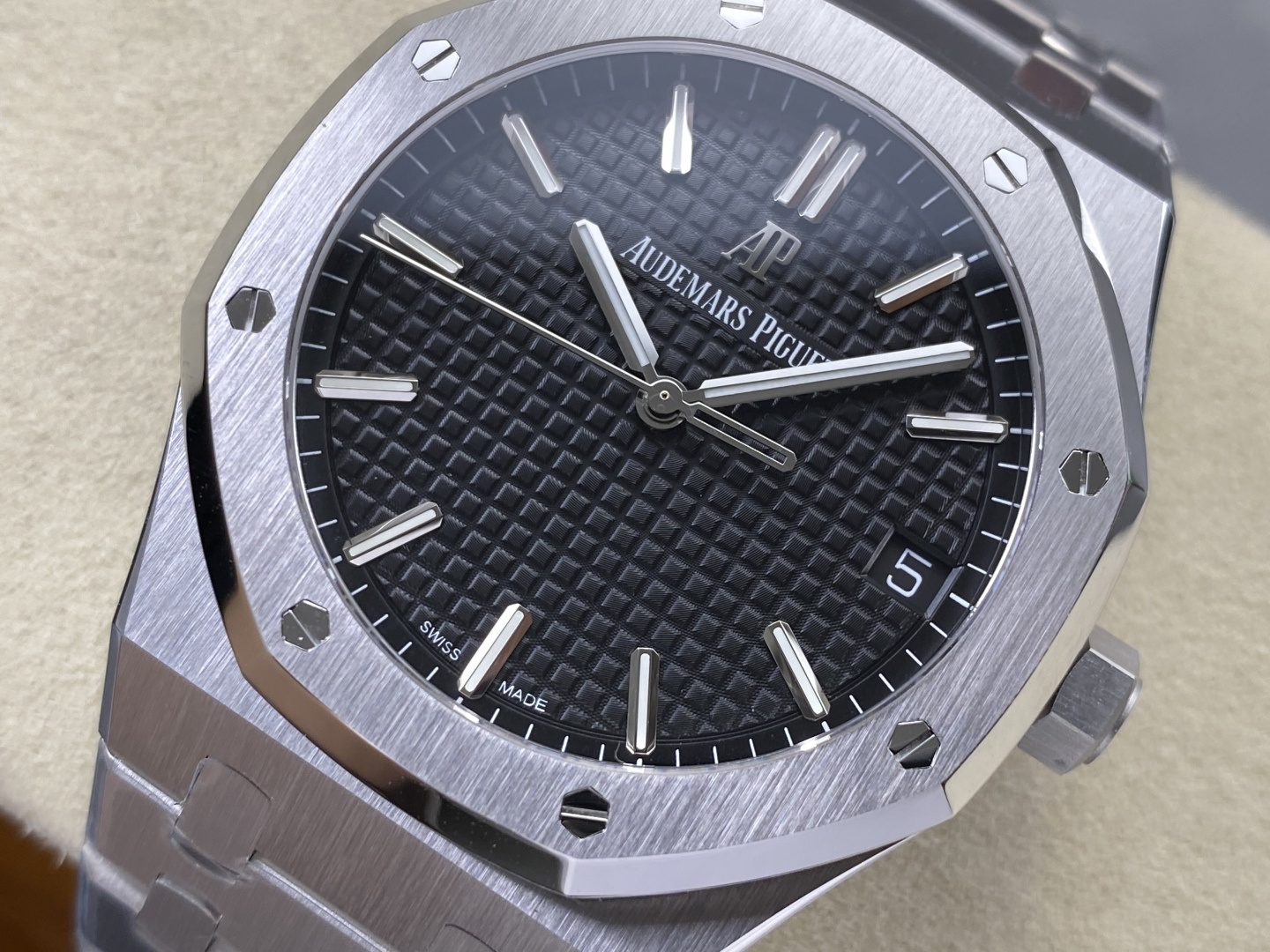 Audemars Piguet Royal Oak Selfwinding 15500ST.OO.1220ST.03 1:1 Superclone - Image 7