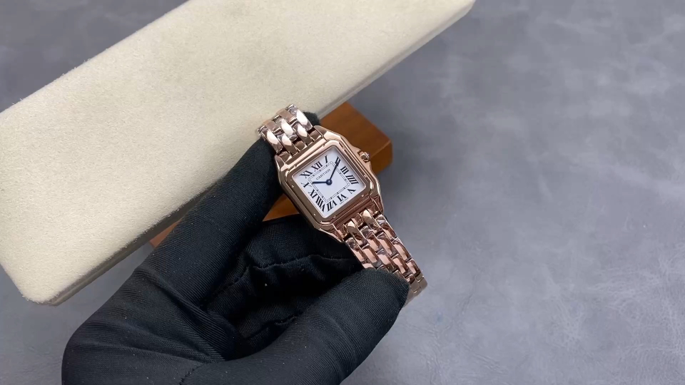Cartier Panthère Stainless steel White dial 27 x 37 mm BV Factory Configuration D09736 1:1 Superclone