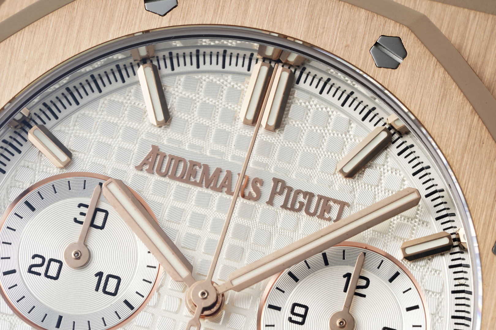 Audemars Piguet Royal Oak Selfwinding Chronograph 26240OR.OO.1320OR.07 1:1 Superclone - Image 9