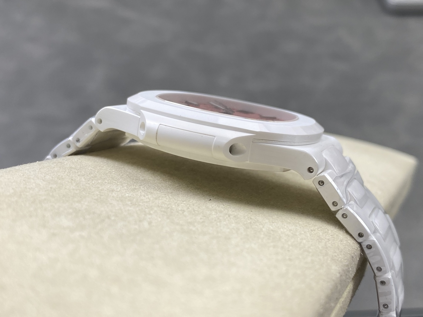Patek Philippe Nautilus 5711 Ceramic Rubber strap CLEAN Factory Configuration 560FC8 1:1 Superclone - Image 3
