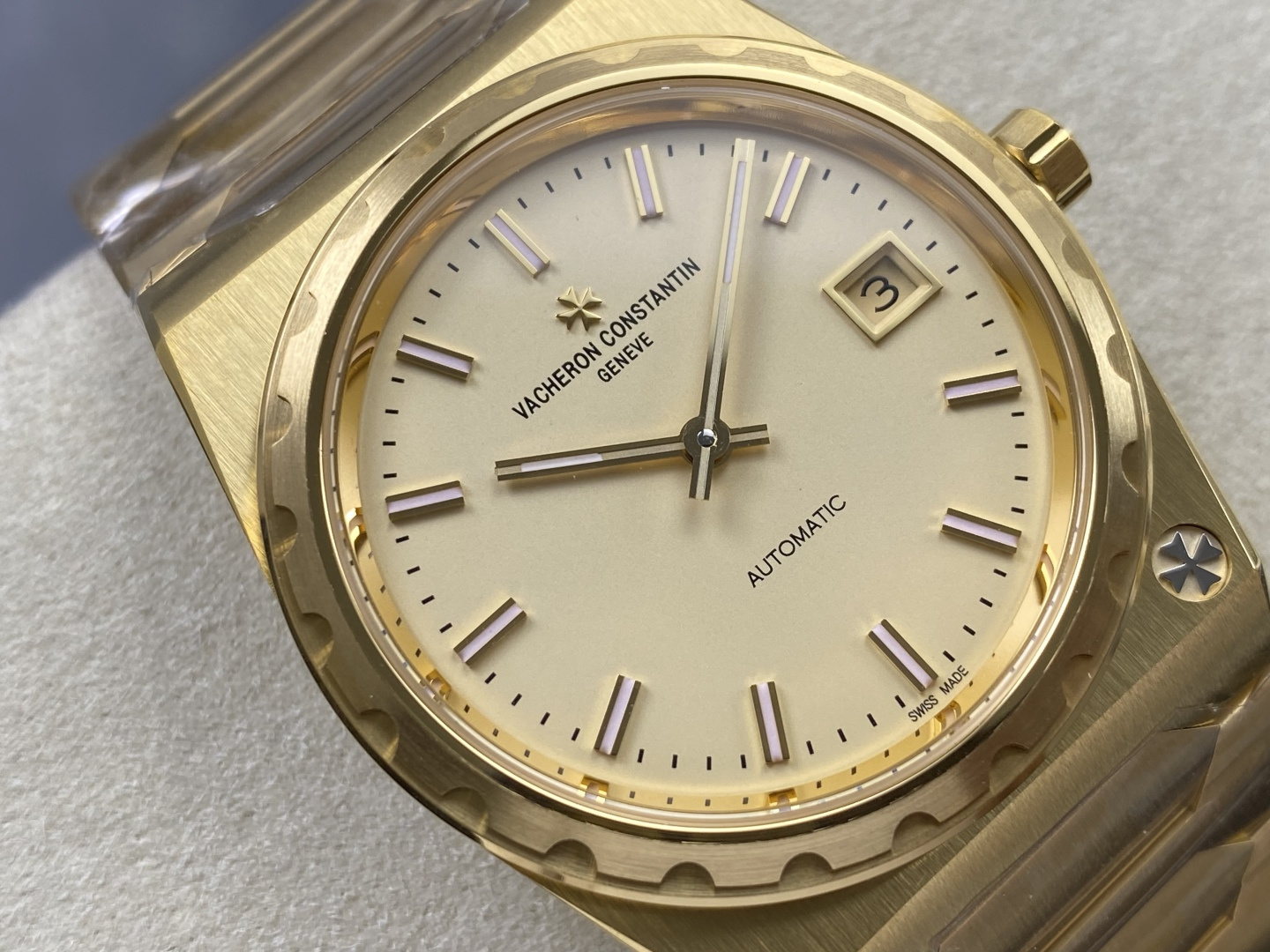 Vacheron Constantin Overseas 37 mm PPF Factory Configuration 8F2E12 1:1 Superclone - Image 11