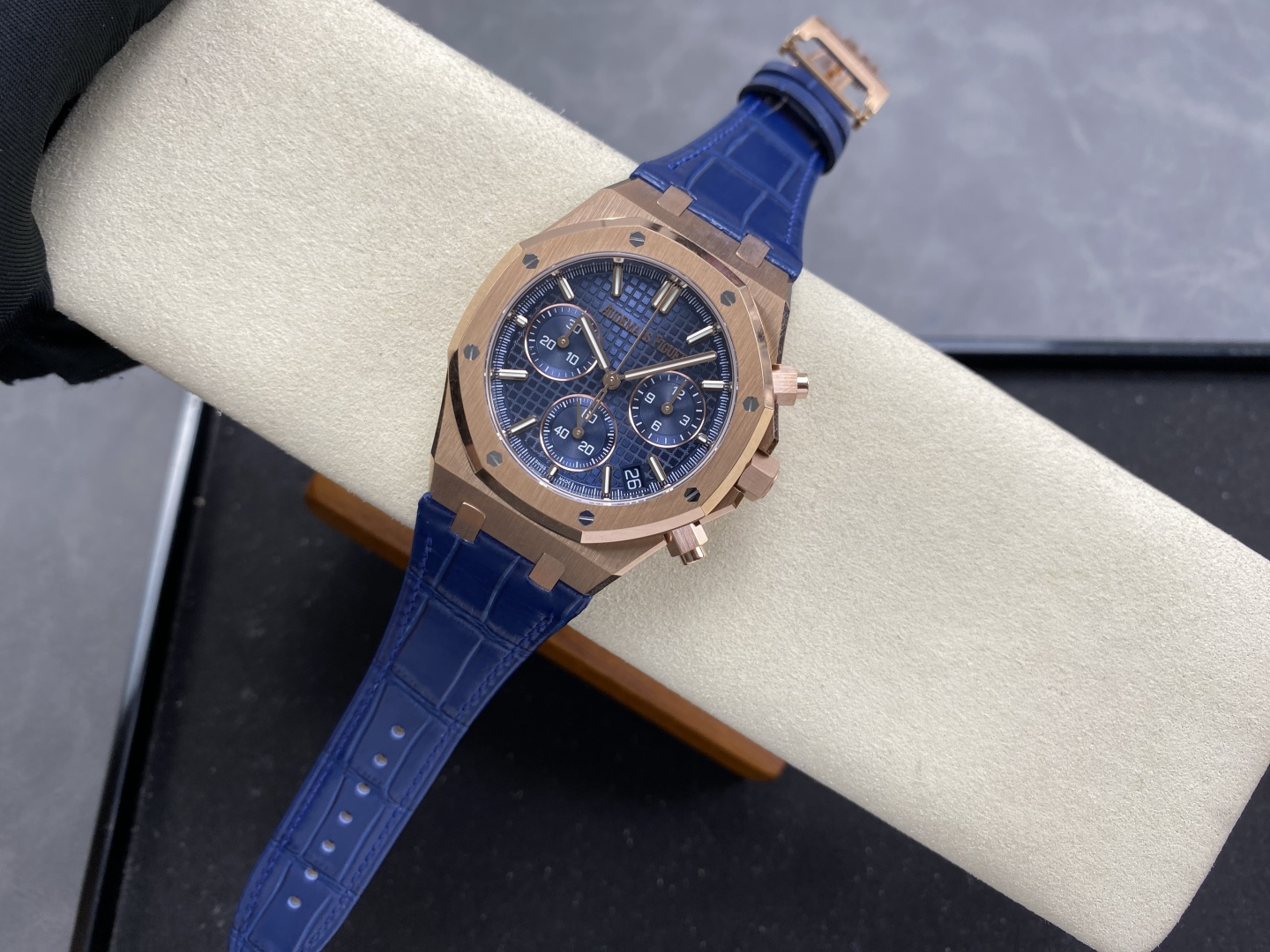 Audemars Piguet Royal Oak Selfwinding Chronograph 26240OR.OO.D315CR.02 1:1 Superclone - Image 4