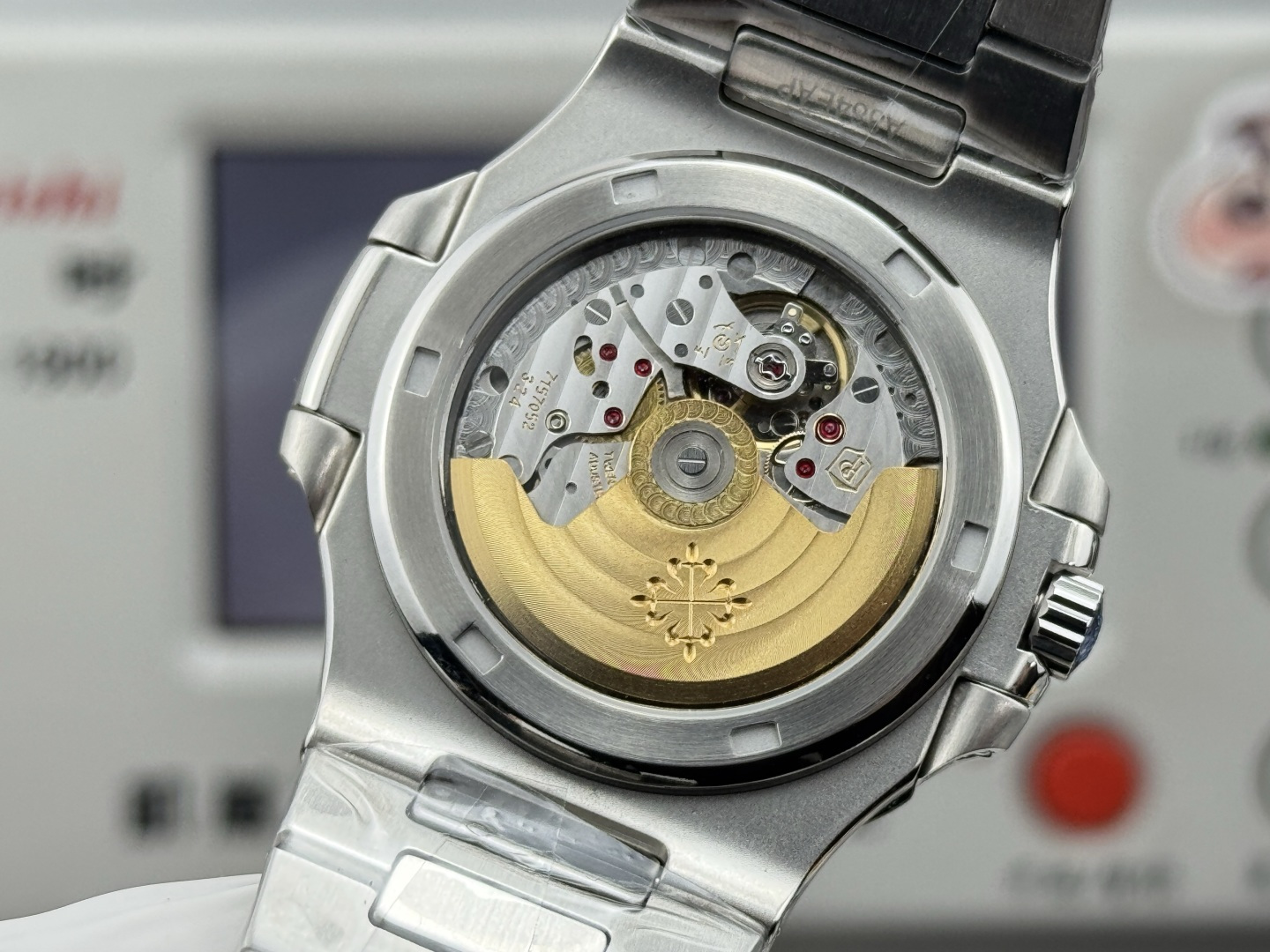 Patek Philippe Nautilus 5711/1A Stainless steel 40 mm Automatic Configuration B2E680 1:1 Superclone - Image 6