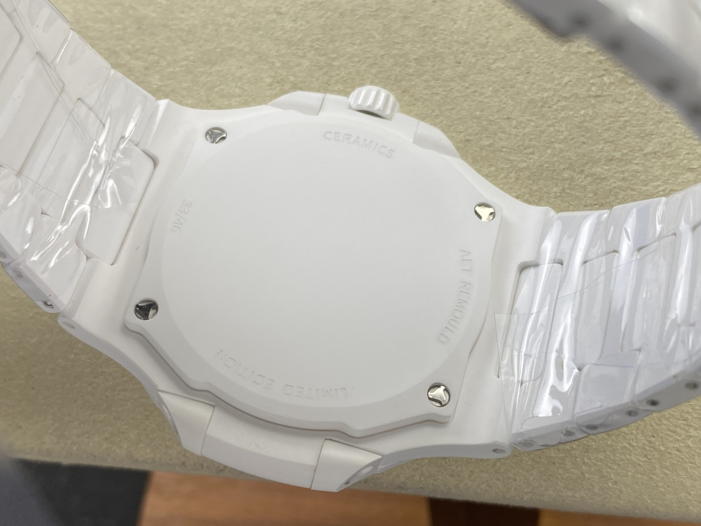 Patek Philippe Nautilus 5711 Ceramic Rubber strap CLEAN Factory Configuration 560FC8 1:1 Superclone - Image 10
