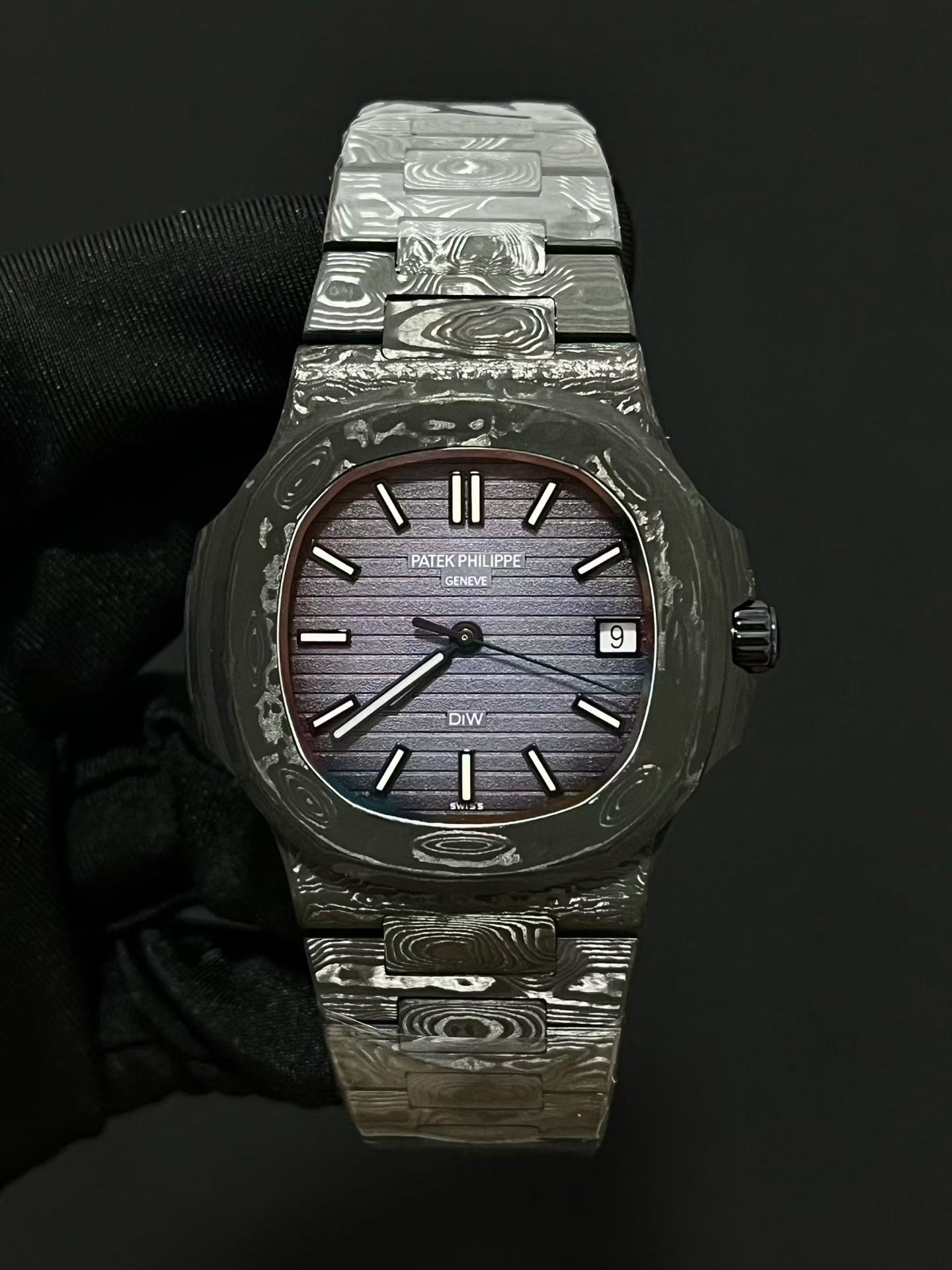Patek Philippe Nautilus 5711 Configuration B58906 1:1 Superclone - Image 2
