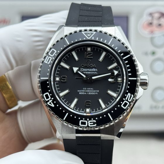 Omega Seamaster Planet Ocean 217.32.42.21.01.001 1:1 Superclone