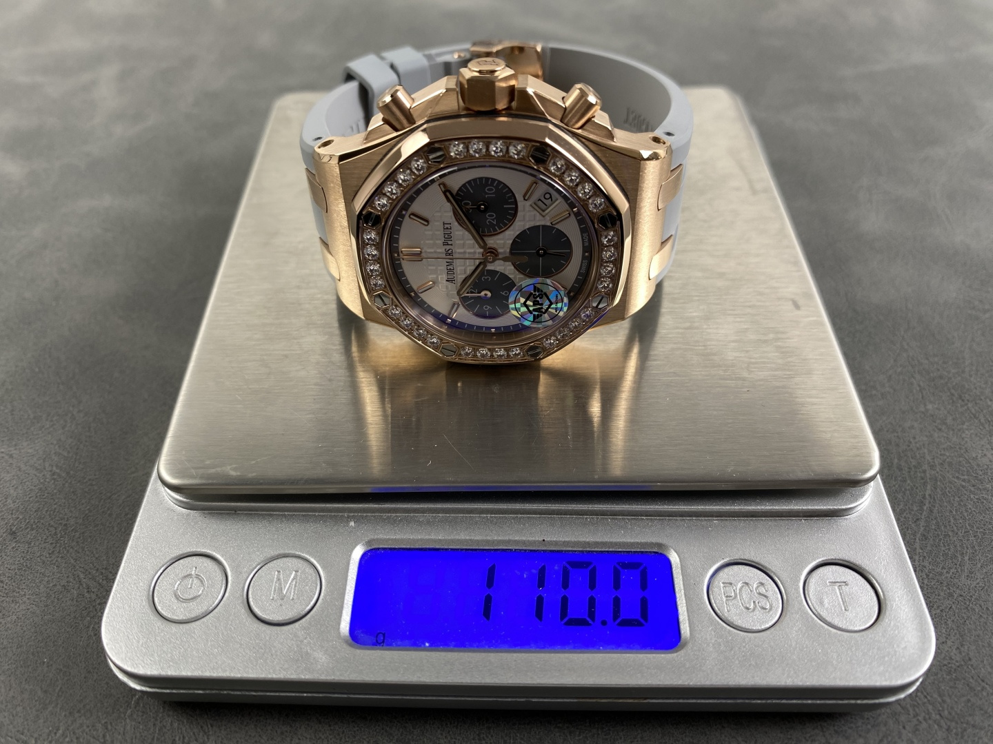Audemars Piguet Royal Oak Offshore 26231 37 mm APS Factory Configuration 96CFFF 1:1 Superclone - Image 10