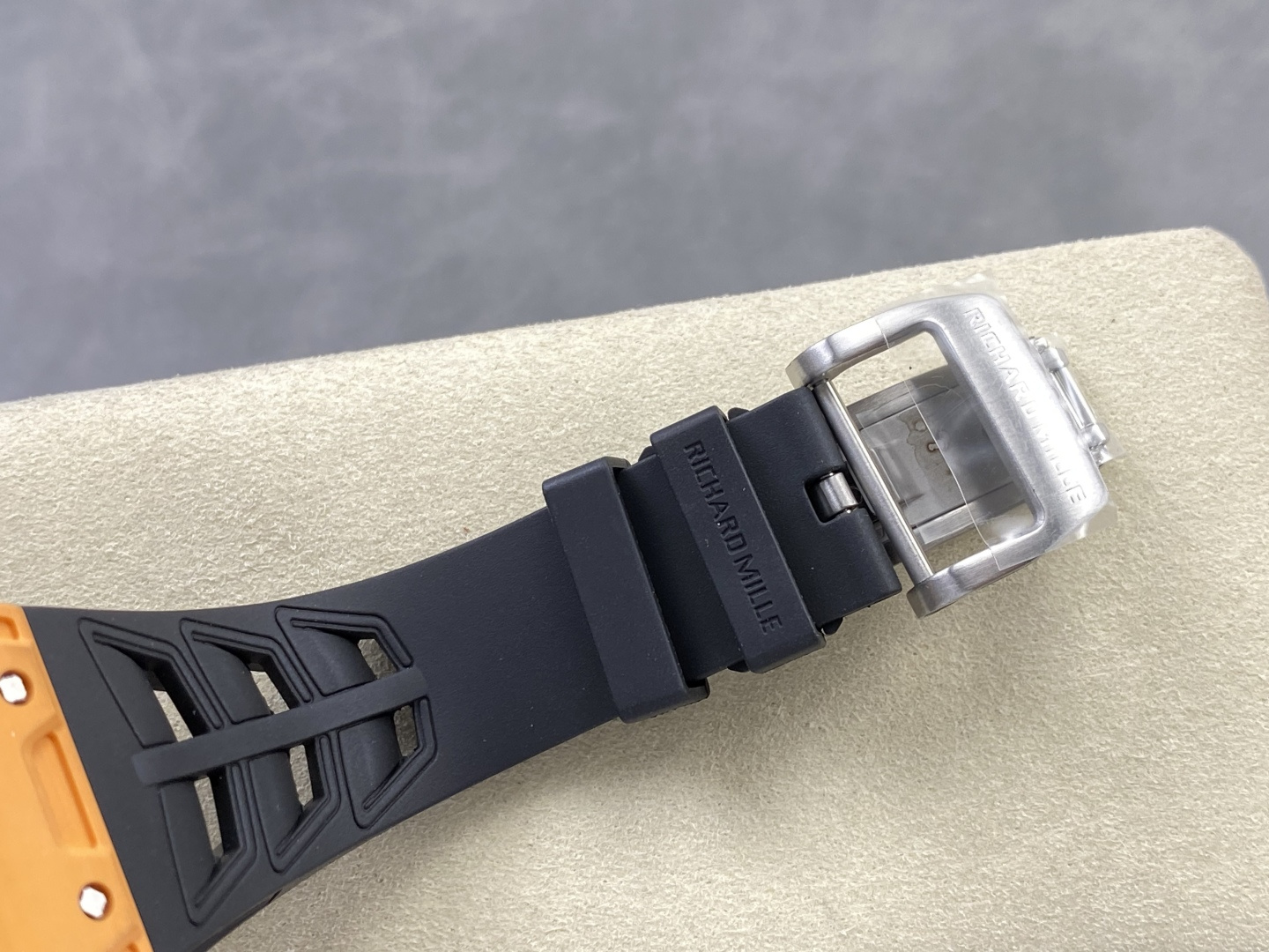 Richard Mille RM 035 RM35 Carbon composite 43.15 x 49.95 mm Skeleton / openworked CLEAN Factory Configuration 78BEE2 1:1 Superclone - Image 4