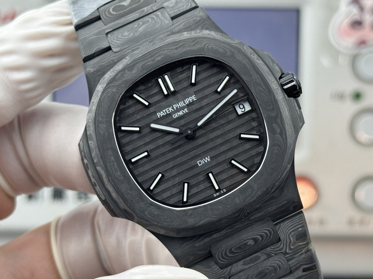 Patek Philippe Nautilus 5711 Configuration CA8E27 1:1 Superclone - Image 2