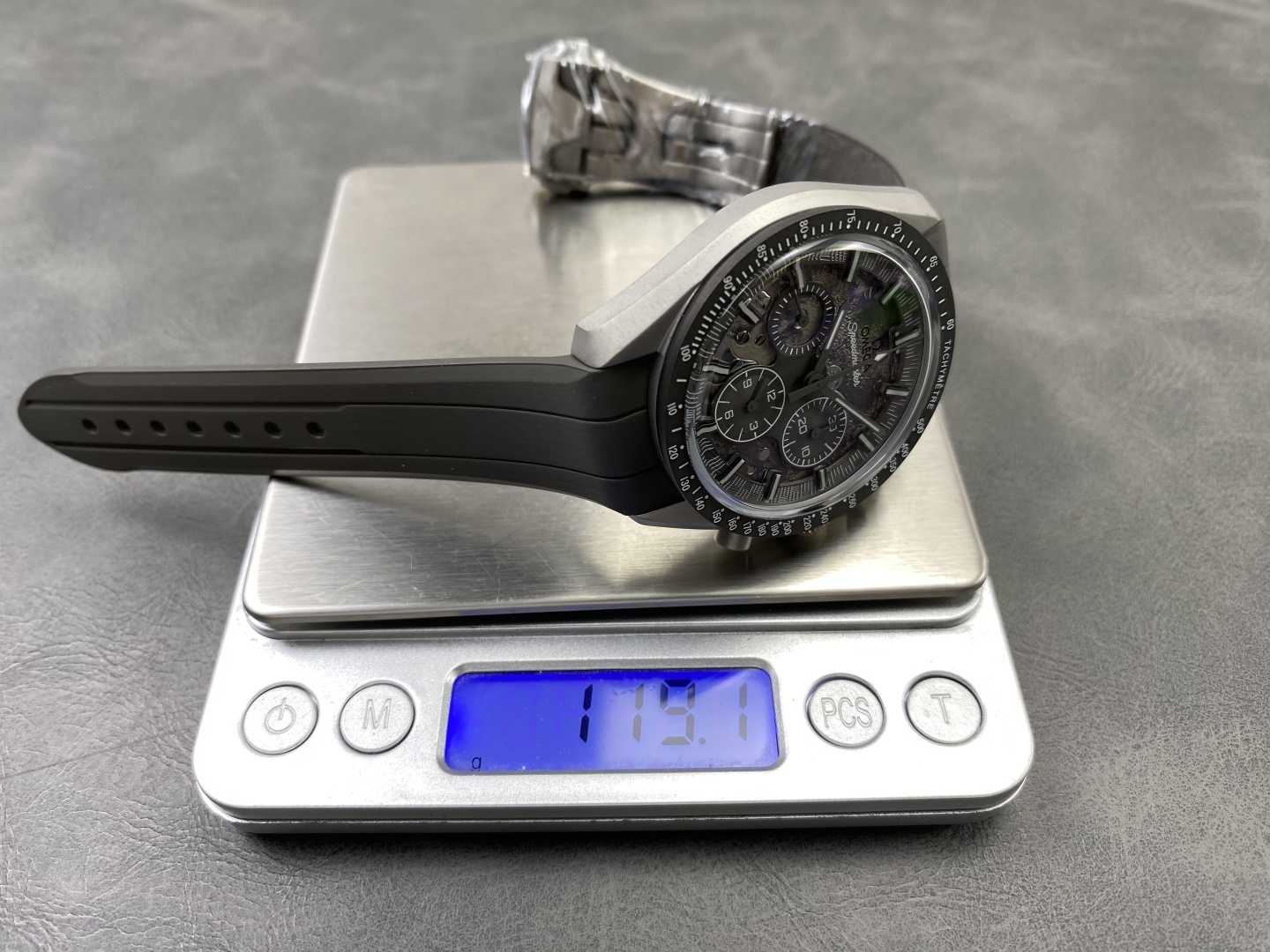 Omega Speedmaster Grey Side of the Moon Apollo 8 CAEDC7 1:1 Superclone - Image 6