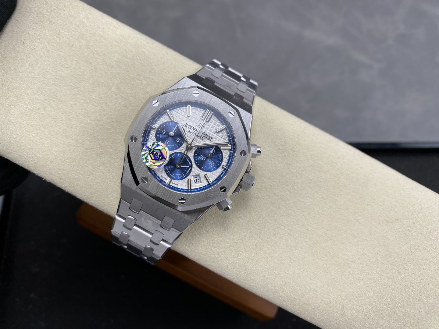 Audemars Piguet Royal Oak 38 mm APS Factory Configuration 8DA26E 1:1 Superclone - Image 2