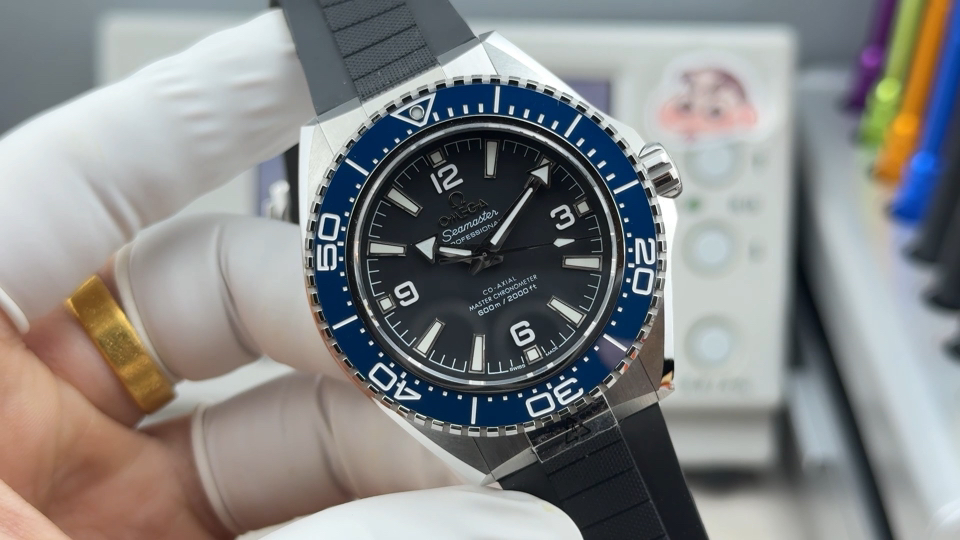 Omega Seamaster Planet Ocean 42 mm Configuration 32F6DF 1:1 Superclone
