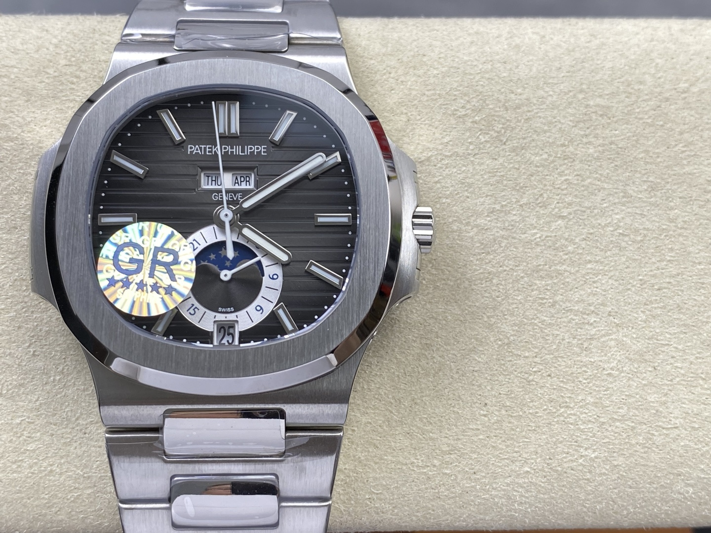 Patek Philippe Nautilus Quantième Annuel. Phases De Lune 5726/1A-014 1:1 Superclone - Image 23