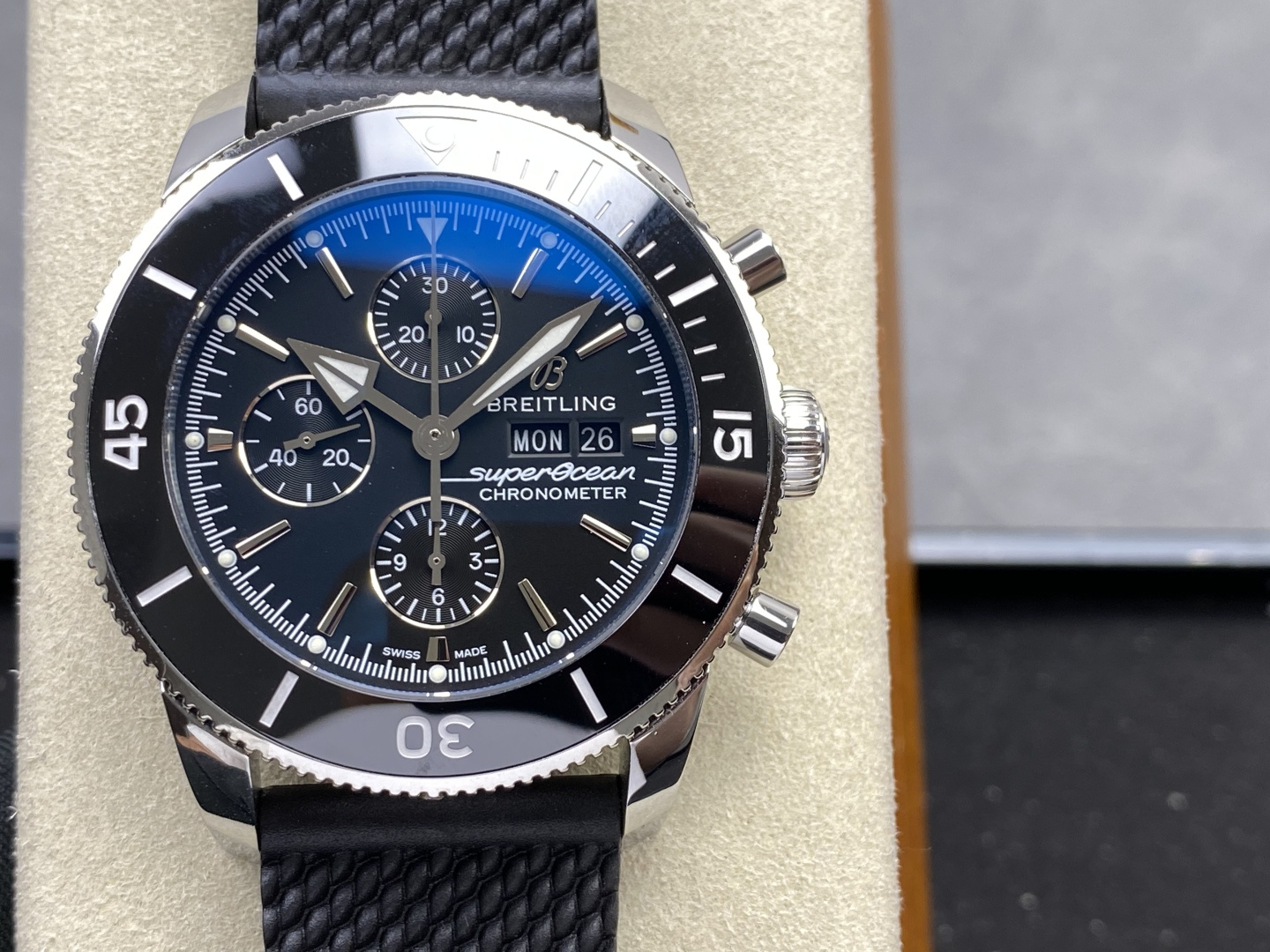 Breitling Superocean BLS Factory Configuration 05BDA2 1:1 Superclone - Image 6