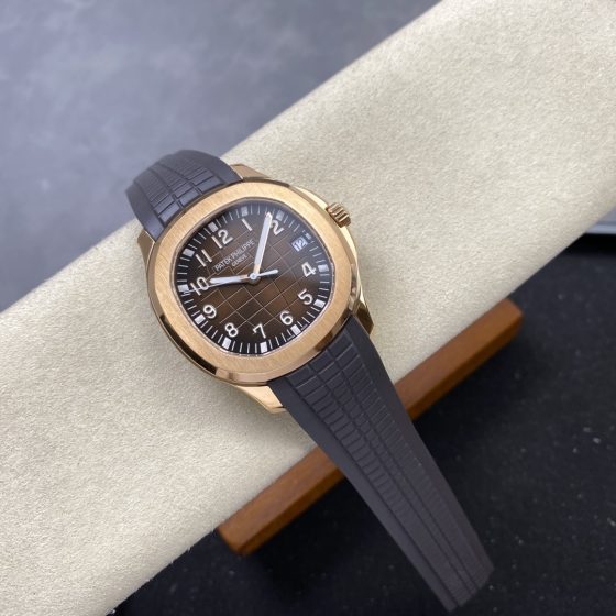 Patek Philippe Aquanaut Date. Seconde Au Centre 5167R-001 1:1 Superclone
