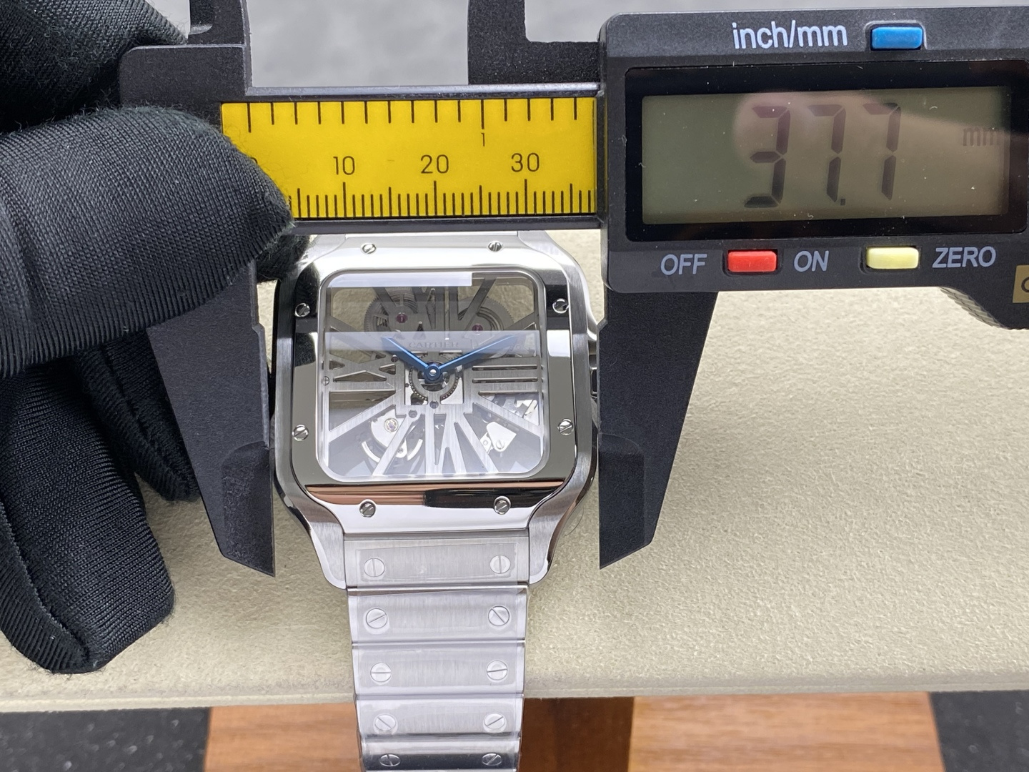Cartier Santos de Cartier Skeleton Stainless-steel bracelet Configuration 81CD00 1:1 Superclone - Image 11