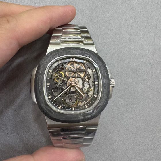 Patek Philippe Nautilus 5711 Skeleton / openworked Configuration B0290F 1:1 Superclone