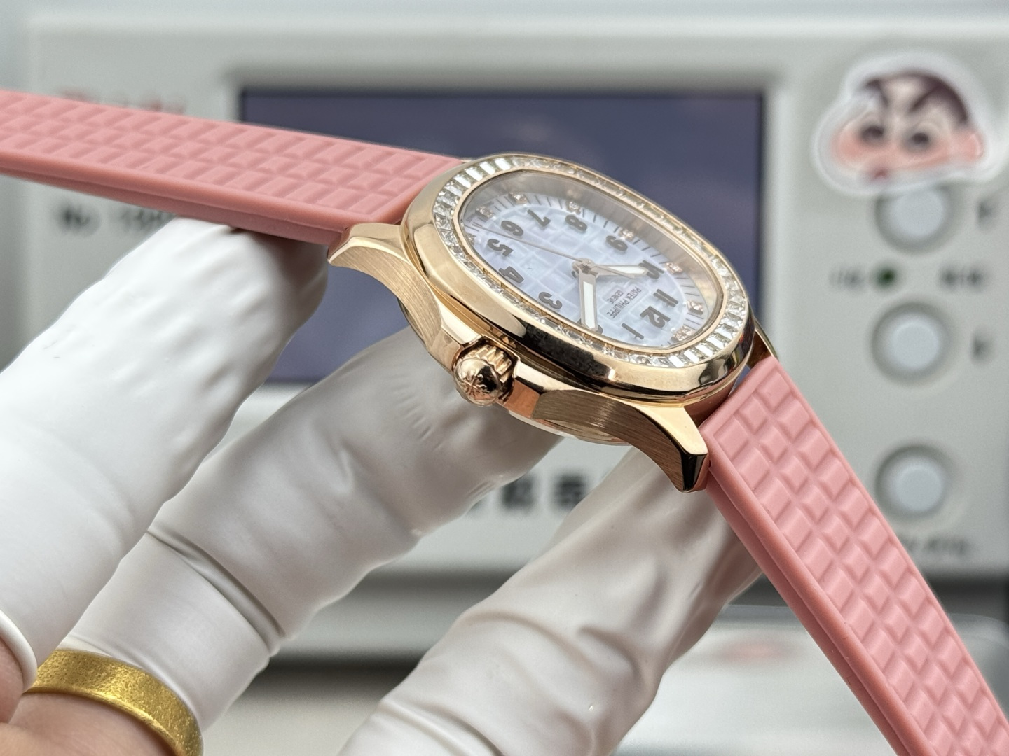 Patek Philippe Aquanaut 35.6 mm GR Factory Configuration 23D42D 1:1 Superclone - Image 3