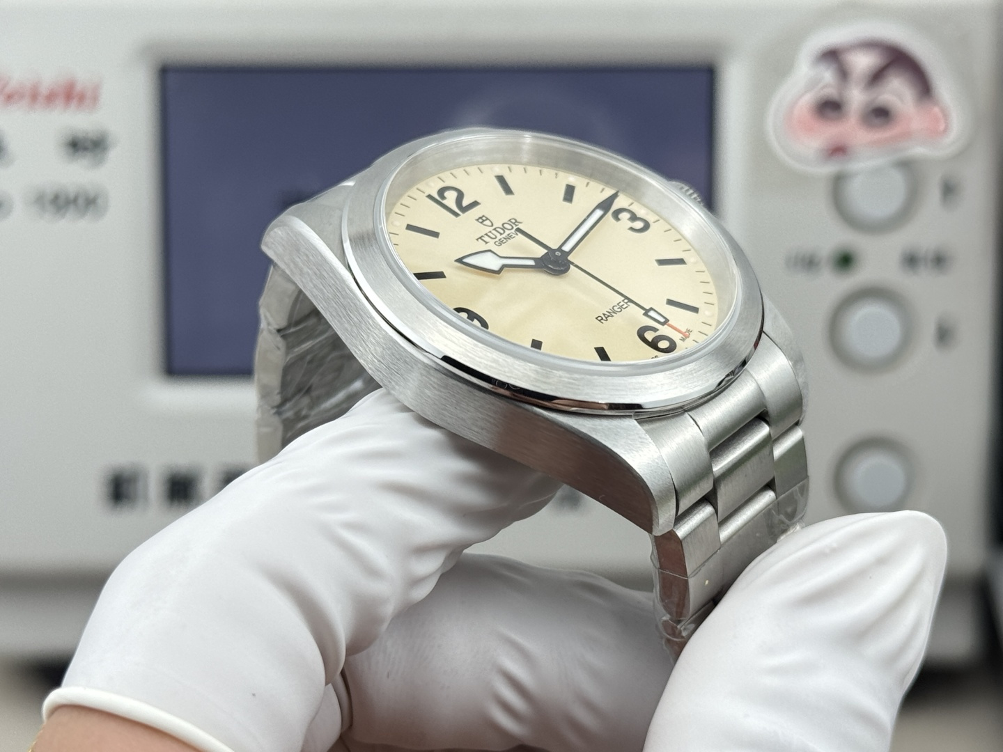 Tudor Ranger watch - 39mm steel case, Beige domed dial - m79950-0008 1:1 Superclone - Image 5