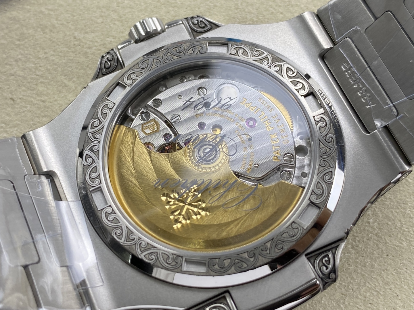 Patek Philippe Nautilus Stainless steel Gray dial 40 mm Automatic Configuration FF7590 1:1 Superclone - Image 16