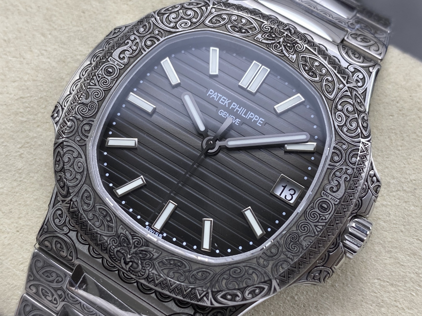 Patek Philippe Nautilus Stainless steel Gray dial 40 mm Automatic Configuration FF7590 1:1 Superclone - Image 18