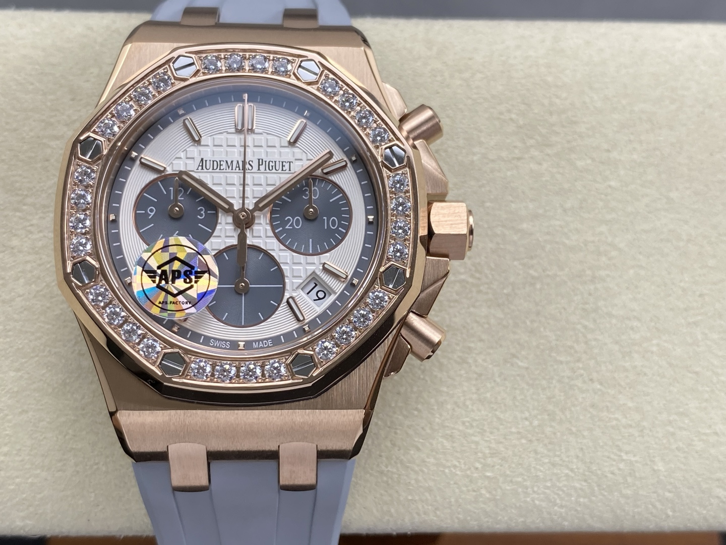Audemars Piguet Royal Oak Offshore 26231 37 mm APS Factory Configuration 96CFFF 1:1 Superclone - Image 12