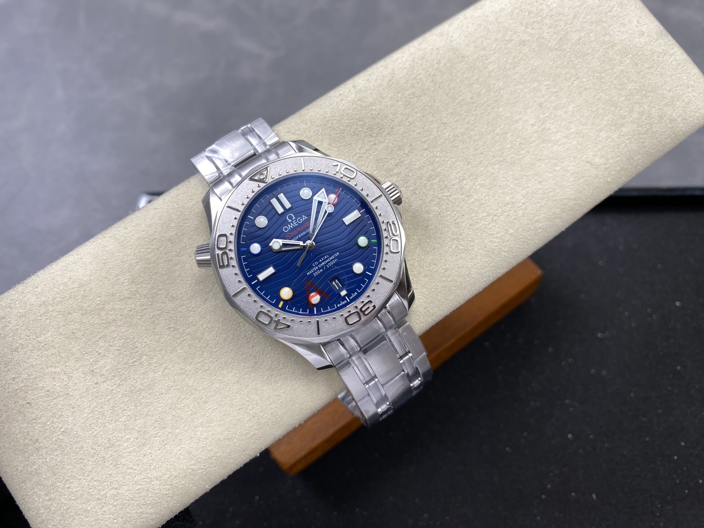 Omega Seamaster Diver 300M Ceramic 42 mm VS Factory Configuration 103336 1:1 Superclone