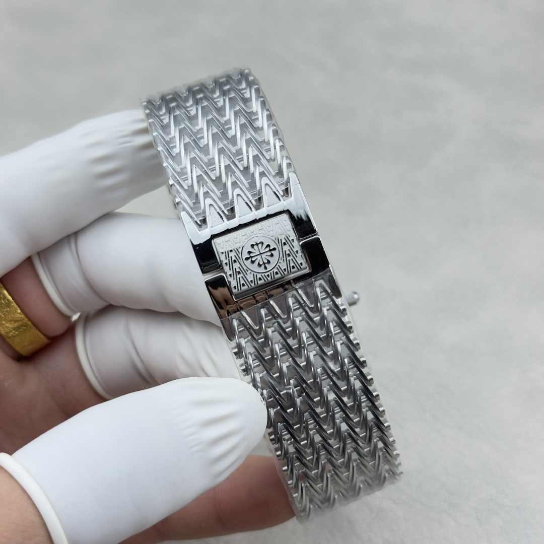 Patek Philippe Golden Ellipse Automatic OMF Factory Configuration 5F2513 1:1 Superclone