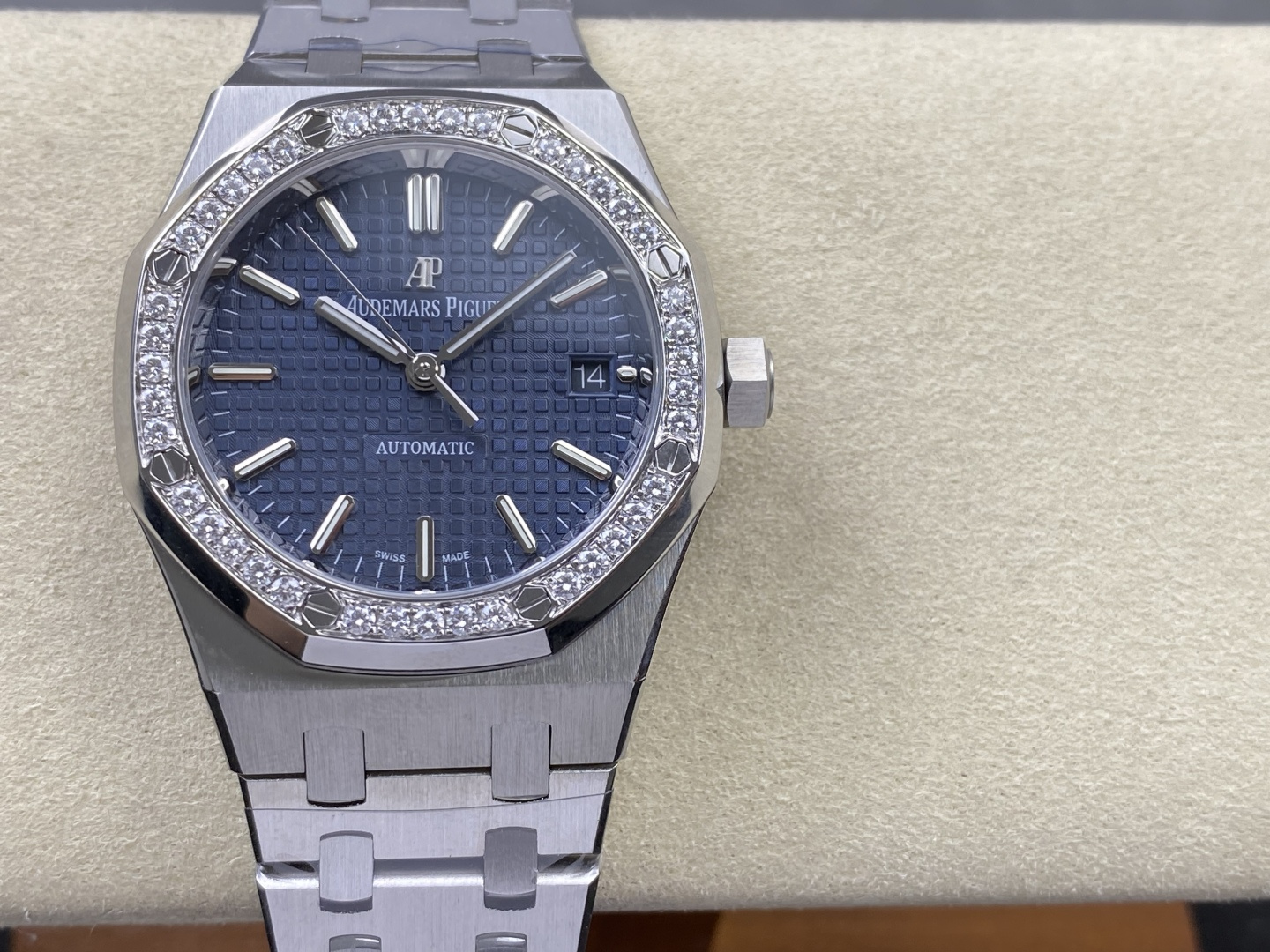 Audemars Piguet Royal Oak 15450 37 mm Configuration 6D807C 1:1 Superclone - Image 13