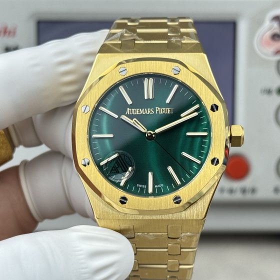 Audemars Piguet Royal Oak 15513 Gold 41 mm Configuration 86DC65 1:1 Superclone