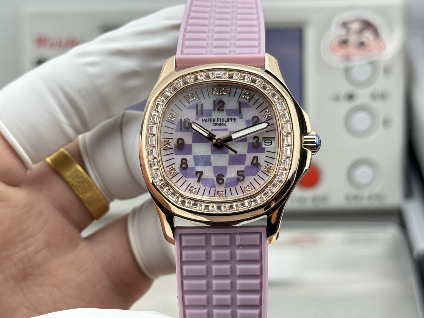 Patek Philippe Aquanaut 35.6 mm GR Factory Configuration 50B532 1:1 Superclone - Image 4
