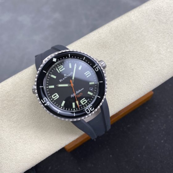 Blancpain Fifty Fathoms Rubber strap 45 mm Configuration 9383BE 1:1 Superclone