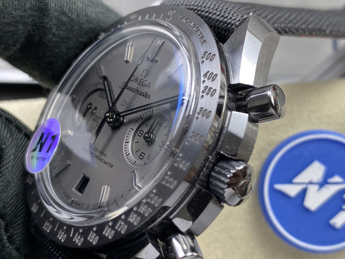 Omega Speedmaster Dark Side of the Moon 9300 940697 1:1 Superclone - Image 16